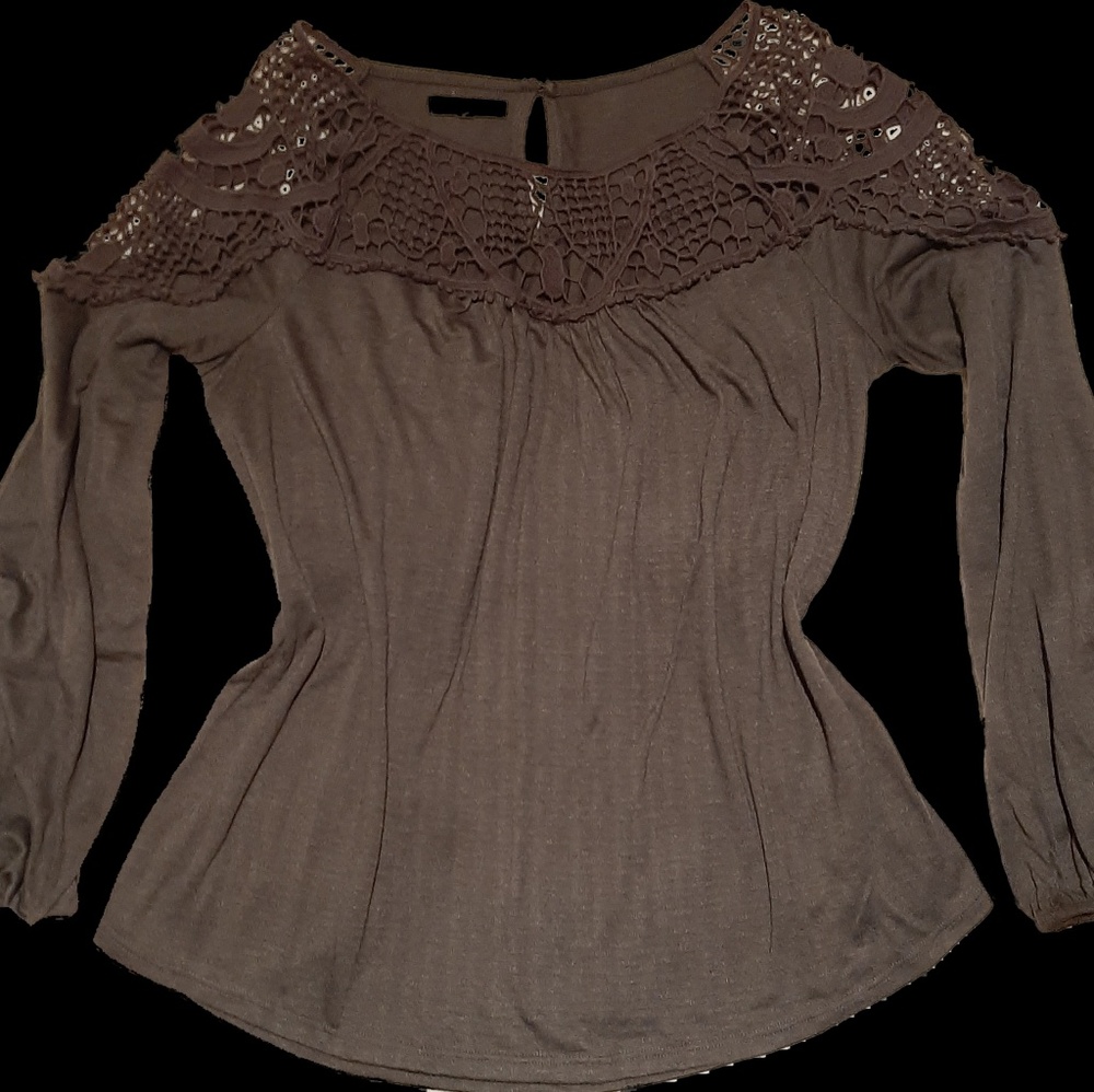 Womens loose fitting shirt
